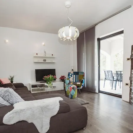 Neo Holiday home *