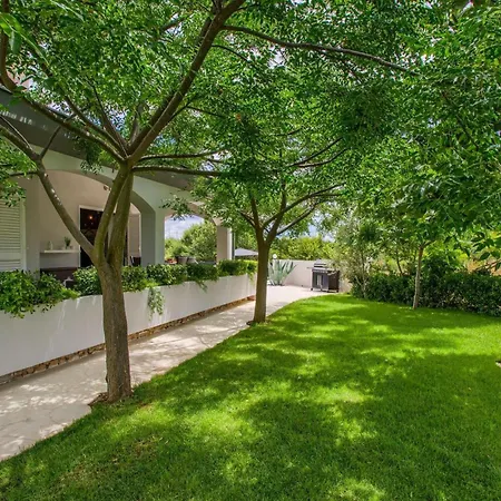 Dom wakacyjny Neo Zadar