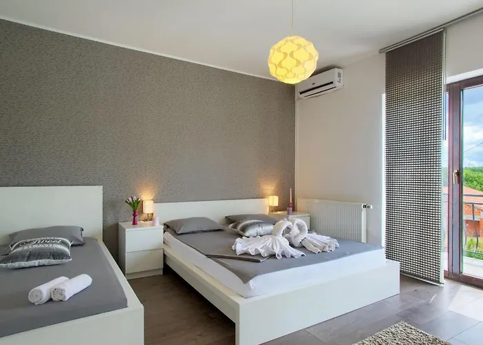 Hébergement de vacances Neo