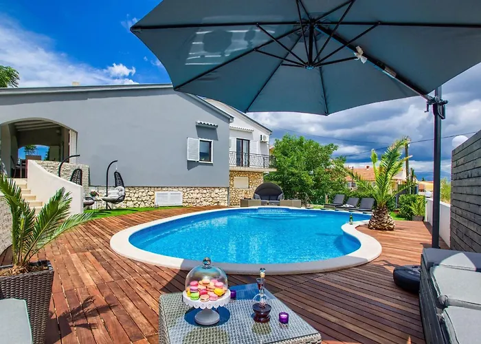 Hébergement de vacances Neo *